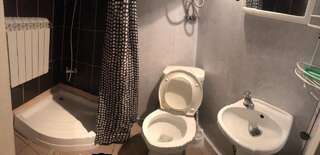 Гостевой дом Mini Cottage Яблоница Дом с 1 спальней-11