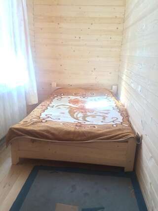 Гостевой дом Mini Cottage Яблоница Апартаменты с 3 спальнями-3